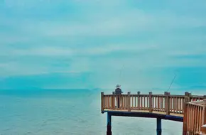 Huandao Road Wooden Boardwalk