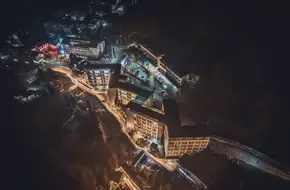 Lafei Xilong Hot Spring