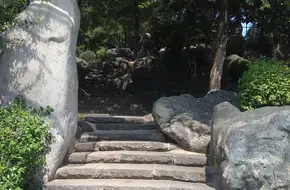 Qujiang Pool Site Park Pinghu Feidu
