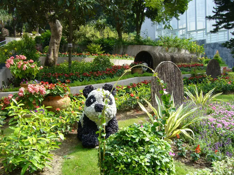 Shek Pik Wan Country Park