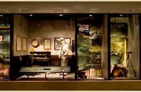 Peak Tram Historical Gallery
