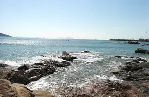 Hung Shing Ye Beach