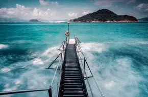 Sai Wan Swimming Shed