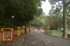 Erlonghou Park