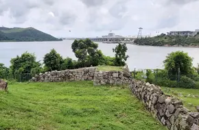 Tung Chung Small Battery