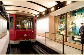 Peak Tram Historical Gallery