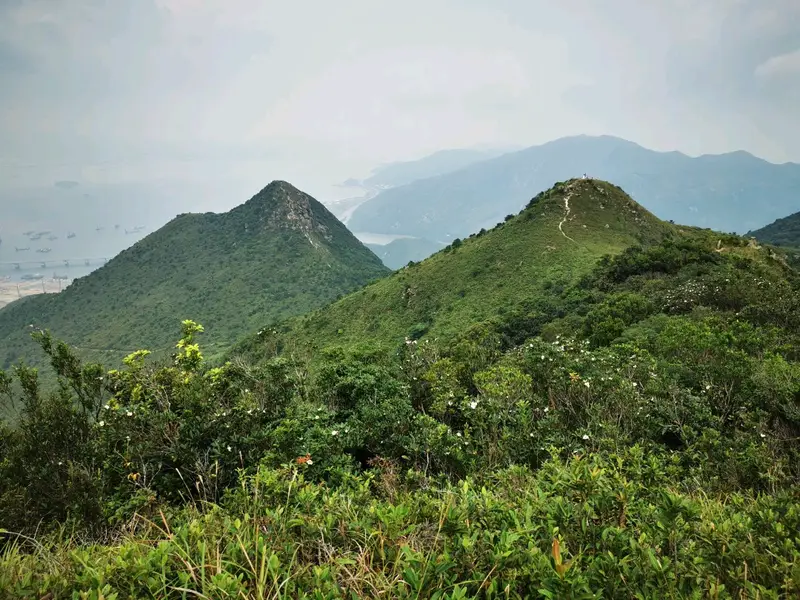 Thin Knife Ridge