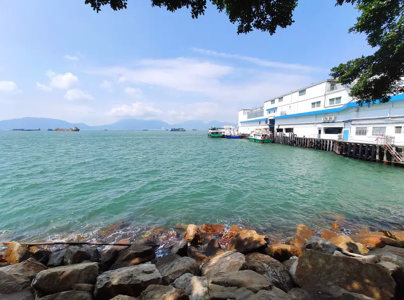 Man Cheung Po’s Infinity Pool