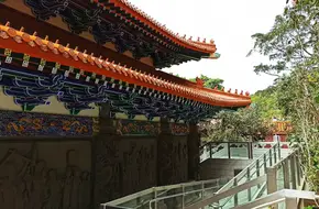 Baolian Chan Temple