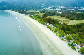 Pui O Beach