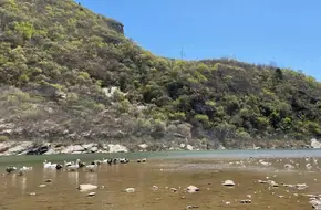 Qingshi Ling Village